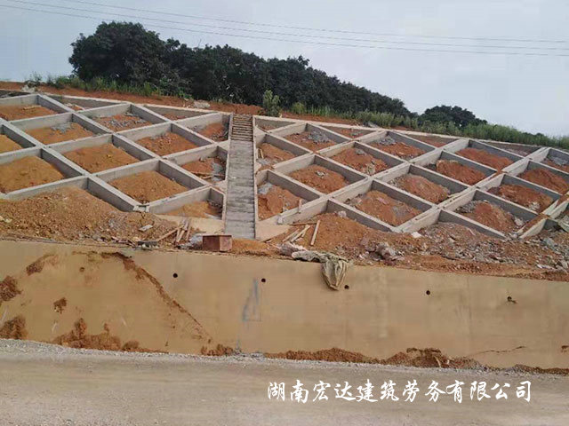 中铁十一局集团一工程有限公司南崇铁路六标